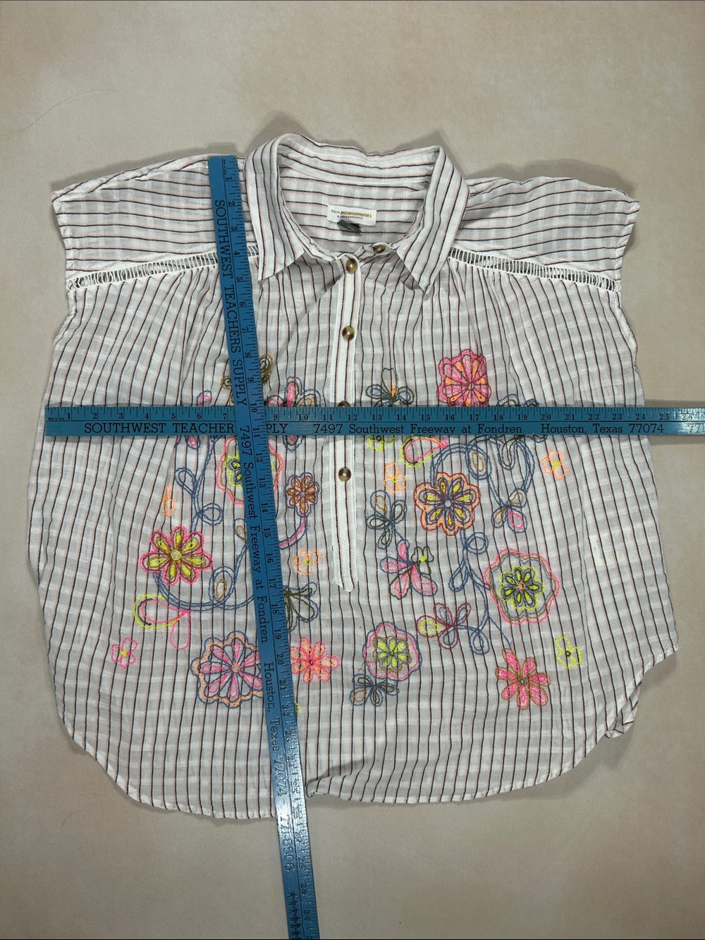 Anthropologie floral top - Picture 9 of 11
